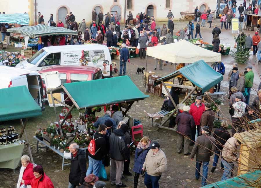 Bauernmarkt Im Kloster Buch In Leisnig Die Infoseiten De