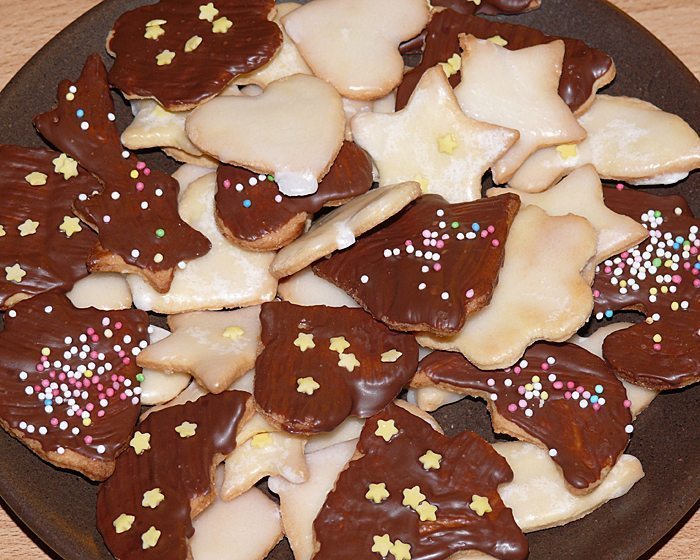 Weihnachtsplätzchen dekoriert Weihnachtsplätzchen dekoriert